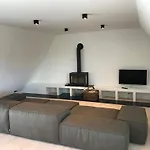 Апартаменты Rickmer's Hoff Grand - Sauna, Kamin & Reet *