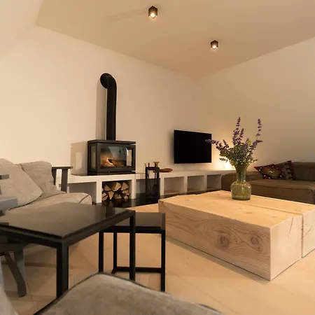 Rickmer's Hoff Grand - Sauna, Kamin & Reet 아파트 펠웜