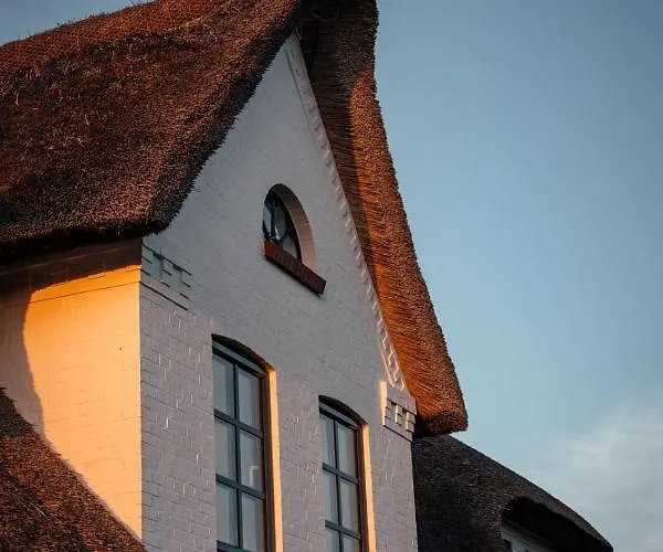 Rickmer's Hoff Reetdachhaus Mit Sauna Und Kamin