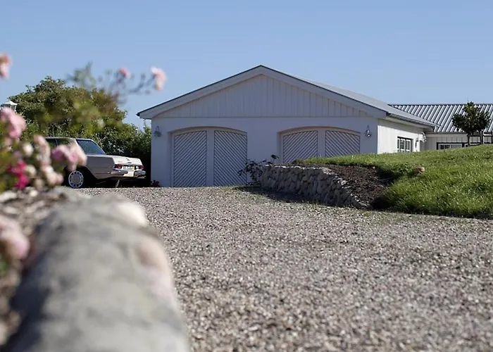 Lägenhet Rickmer's Hoff Reetdachhaus Mit Sauna Und Kamin